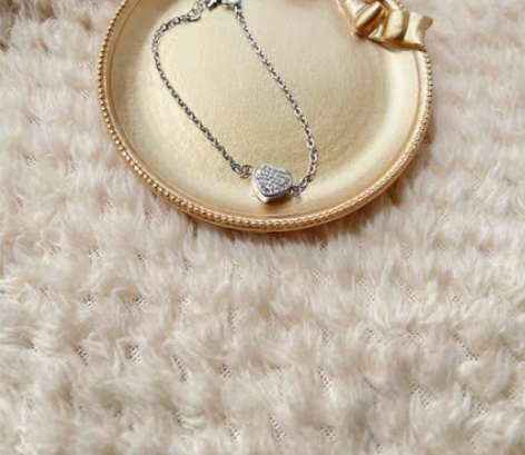 FolliFolli芙丽芙丽简约秀气爱心钻...