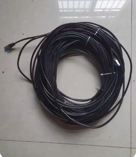 包邮超五类网线,50米,成色如图有点灰, ...