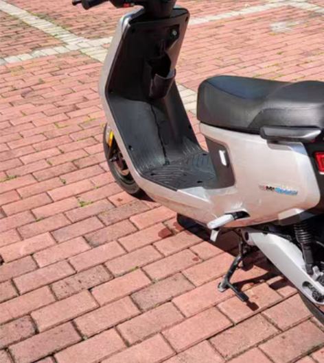 小牛电动M+ 灰 动力版 是m＋，不是m1...