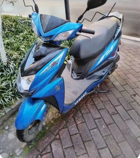 转让2017年雅马哈尚领125踏板摩托车。...
