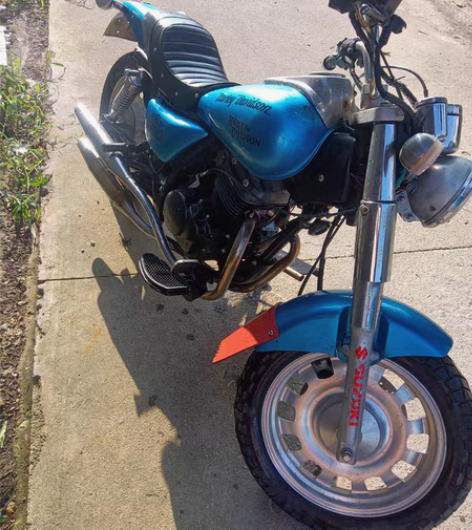 铃木双杠150太子摩托车改装复古，铝合金大...