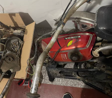 本田鹰仔车架把 感兴趣的话点“我想要”和我...