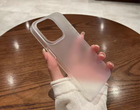 手机umj 不发黄超薄裸机半透明磨砂硬壳适...