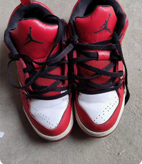 包邮37码全新乔丹儿童篮球鞋 春款透气魔术...