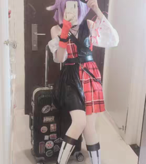 包邮小乔音你心动 有游场但是没有损坏 m码...