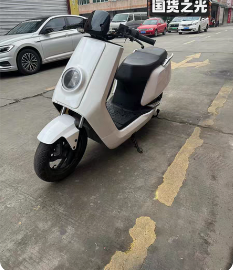 包邮二手小牛[火]电动车n1-n1s支持定...