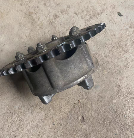 雅马哈摩托车 飞致 天剑z 通用链轮座拆车...