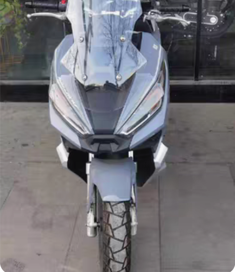 网红踏板，三业赛博Adv150，22面7月...