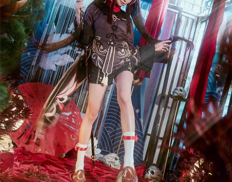 胡桃cos大全套带武器S码 武器微瑕，穿过...