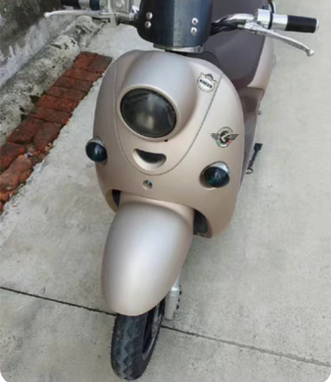 本人闲置绿源品牌小龟款电动车，因要回老家，...