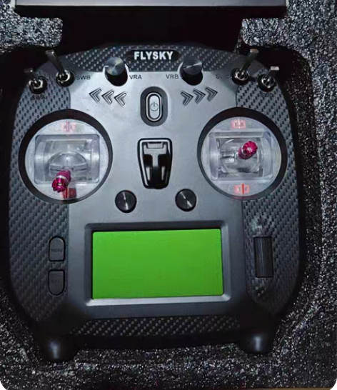 包邮2022年富斯FS-ST8 航模车船遥...