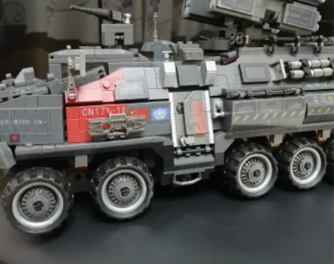 森宝流浪地球积木，刚拼好，有需要的可联系，...