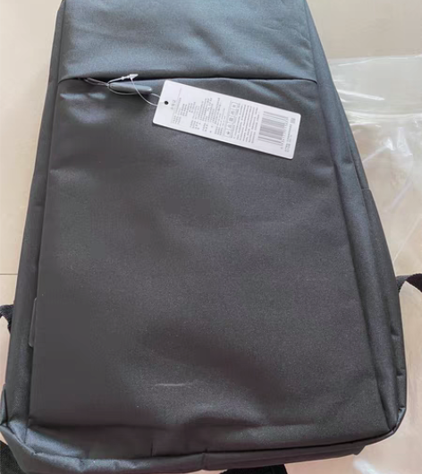 小米双肩包 电脑包  全新闲置便宜出 感兴...