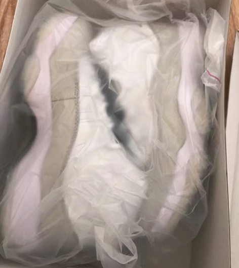 包邮特价全新aj11满天星38码先到先得 ...