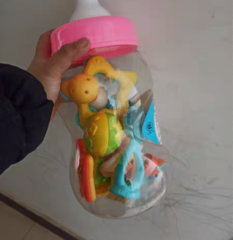 勾勾手手摇铃，全新的，没有玩过，但是放置了...