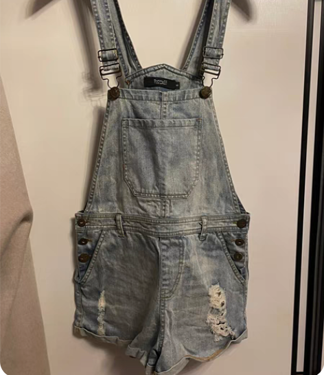 包邮【买主页任一送】背带裤 偏远地区不包邮...