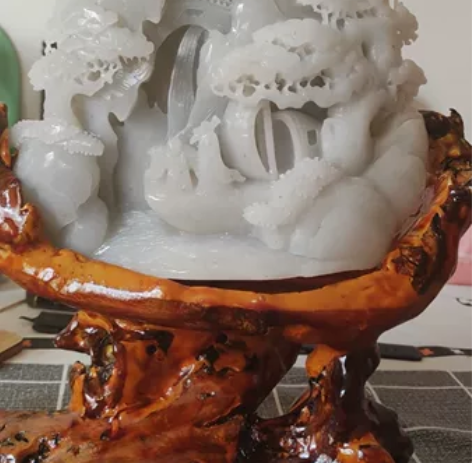 新彊和田玉摆件大师雕刻 感兴趣的话点“我想...