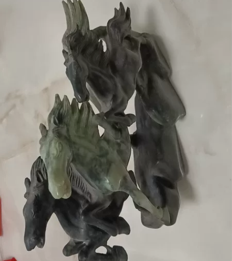 玉雕，高26cmX18cm 感兴趣的话点“...