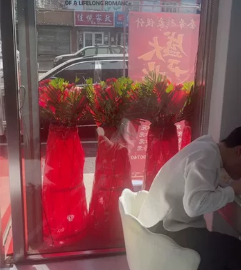 花篮20个 15一个全拿走 感兴趣的话点“...