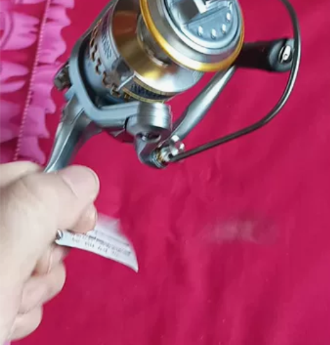 正品全新海明威渔线轮，实体店购买，单位比赛...