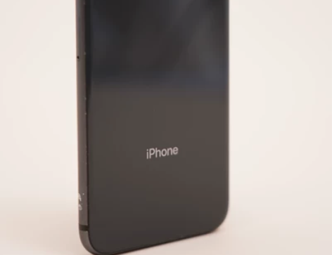 自用原装美版无锁iPhone8/256G，...