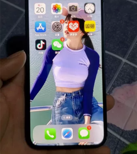 苹果12美版有锁64 成色自己看 屏幕划痕...