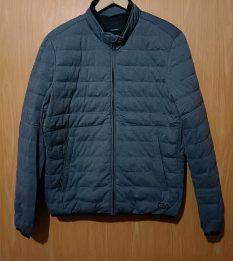 迪赛 Diesel 意大利品牌，男士羽绒服...