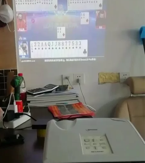 夏普投影机ⅹR-E825ⅹA，朋友开教育机...