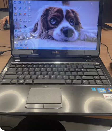 个人物品闲置，戴尔笔记本，可以正常使用，便...