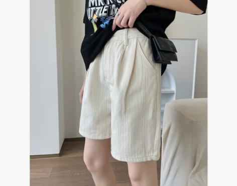 奶咖色竖条纹高腰休闲工装短裤女夏季 薄款宽...