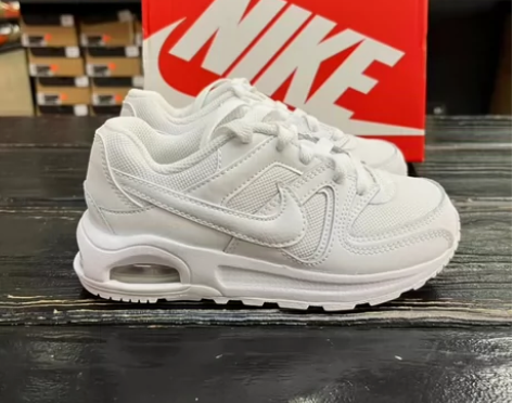 耐克童鞋全新 11c