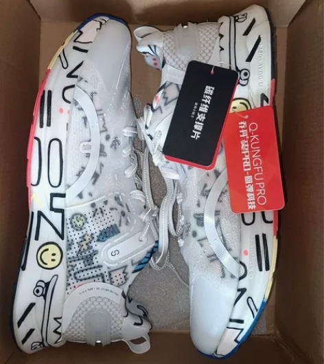 乔丹飞影S  (疾影S)  42码   可...