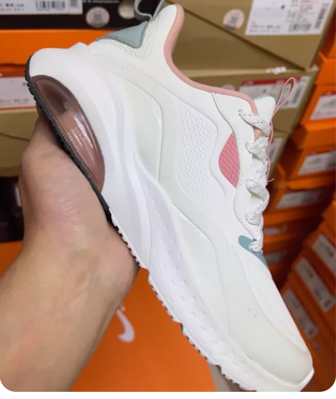 特步女鞋38码39码40码要那个直接拍，留...