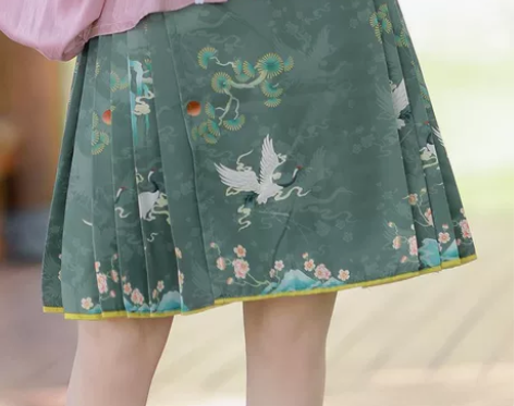 珍缕原创汉服，鹤别空山，全新m码，试过一次...