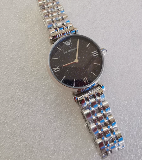 转让闲置女款女士女式石英手表，阿玛尼手表1...