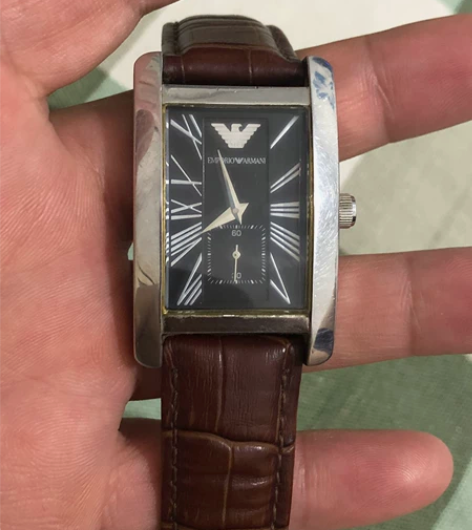 阿玛尼石英手表一个，走时正常，实物拍摄，1...