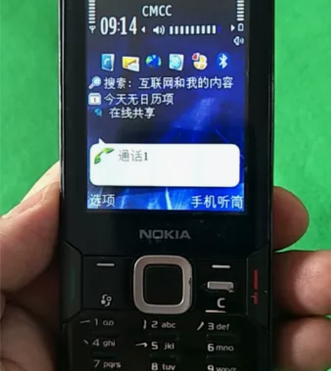 诺基亚n 82手机 二码合一，纯原装没有任...