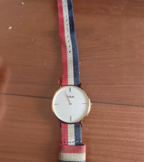 斐乐手表，现在带其他表了，这只表便宜出，表...
