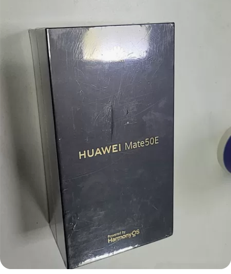 HUAWEI Mate50E    8+1...