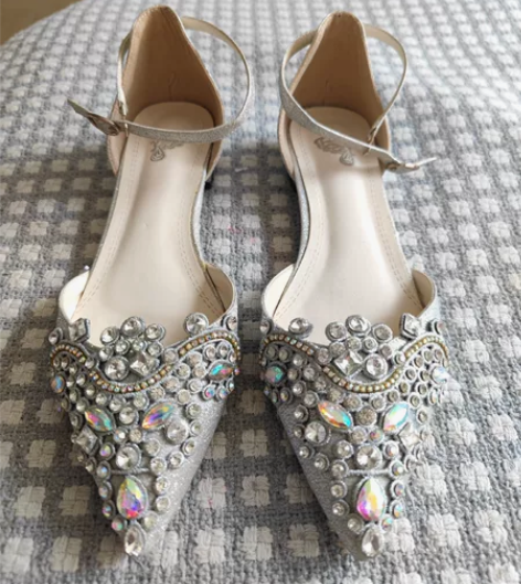 银色钻石水晶鞋，婚鞋 就婚礼当天穿了一次，...