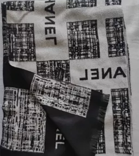 羊绒围巾，高品质。 感兴趣的话点“我想要”...