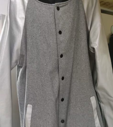 VIISHOW潮牌棒球夹克 银白色  九成...