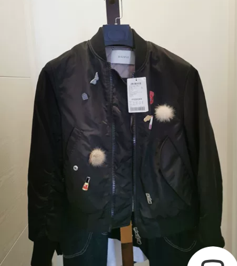 地素棒球棉服，地素夹克，全新带吊牌 感兴趣...