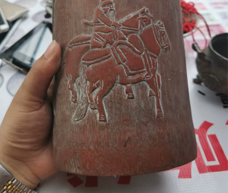 新收老笔筒，竹子的，高19公分，直径15公...