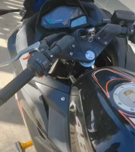 双缸400！ 车况没得挑??轻微使用痕迹宝...