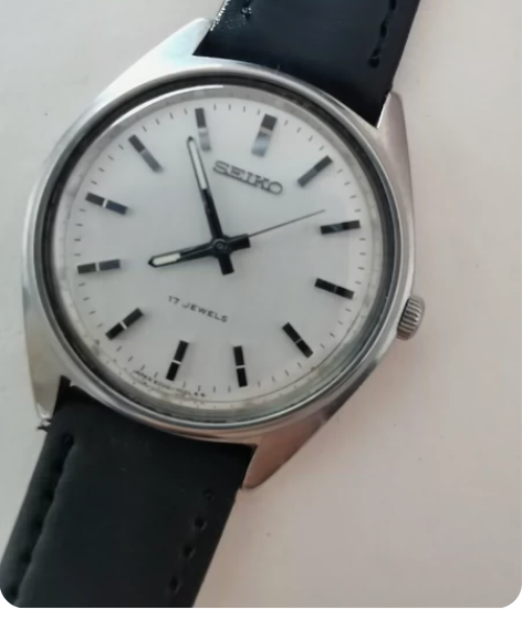 稀少精工男士手动上弦手表，表带后配，走时正...