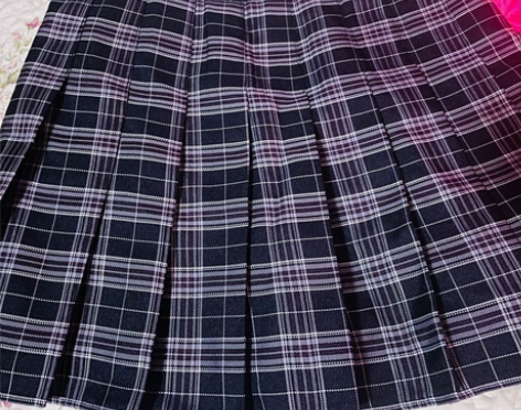 裙长38.5厘米，腰围72厘米，没穿过 感...