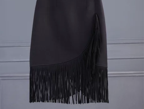 ?宝宝狮子秋冬新款不规则复古流苏显瘦包臀裙...