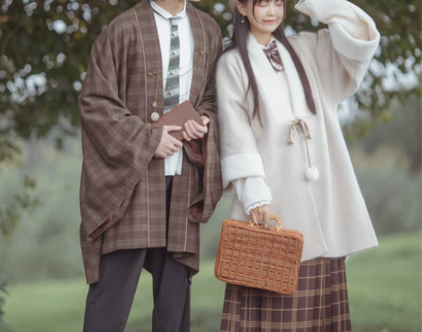 ?远山乔恰同学少年明制汉服全套 穿过一次，...