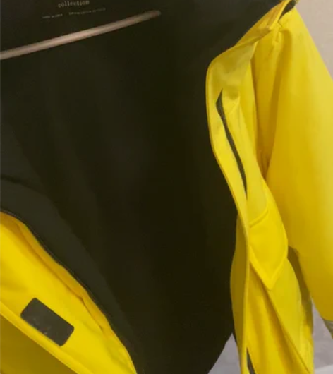 ZARA亮黄色连帽棉服海报款防风冲锋衣外套...